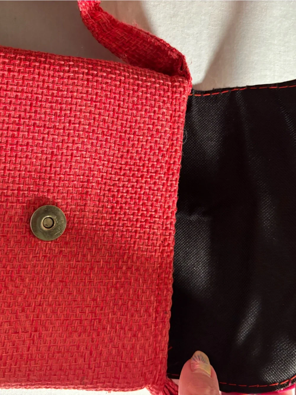 N/A bright red